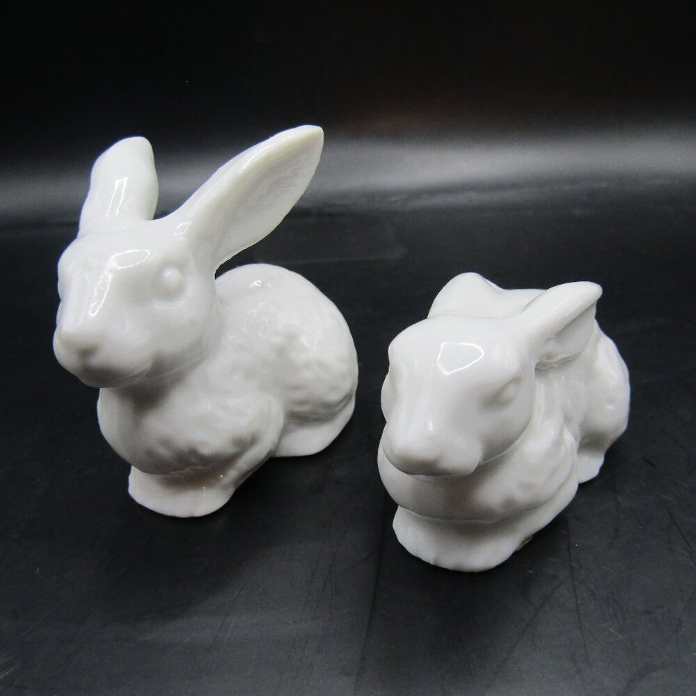 Two Otagiri Porcelain Rabbit Figurines - Picture 2 of 13